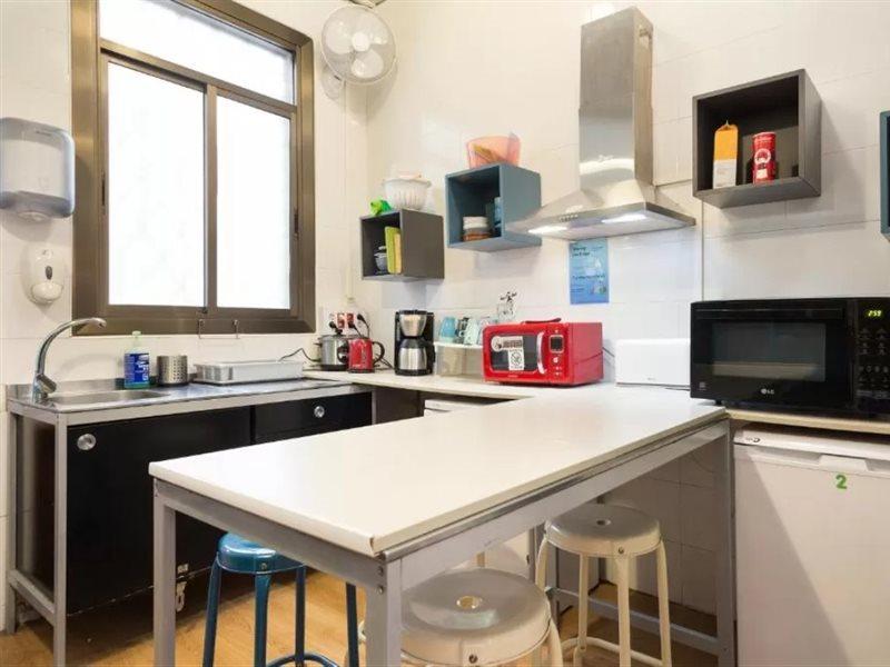 Casa Barcelo Hostel Barcellona Esterno foto